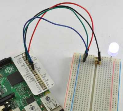 Подключение макетной платы для смешивания цветов при помощи aspberry Pi.jpg (58.8 КБ) 42884 просмотра Подключение макетной платы для смешивания цветов при помощи aspberry Pi