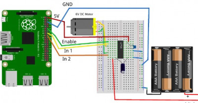 Подключение макетной платы с микросхемой Н-моста к Raspberry Pi.jpg (47.16 КБ) 46034 просмотра Подключение макетной платы с микросхемой Н-моста к Raspberry Pi