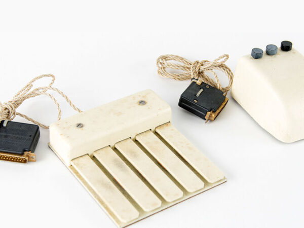 В США продали одну из самых первых мышей для ПК Engelbart за $179 тысяч